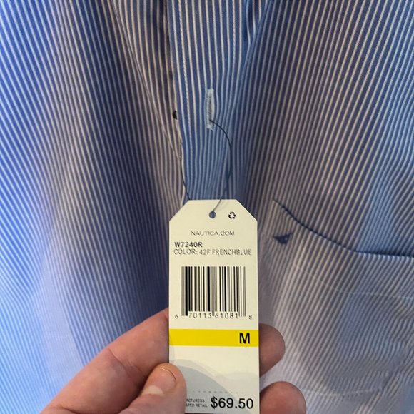 NWT - Nautica Button Down Dress Shirt Vertical Stripe - Picture 3 of 3